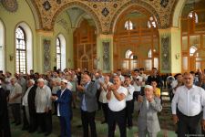 Təzəpir məscidində Qurban bayramı namazı qılınıb (FOTO)