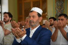 Təzəpir məscidində Qurban bayramı namazı qılınıb (FOTO)