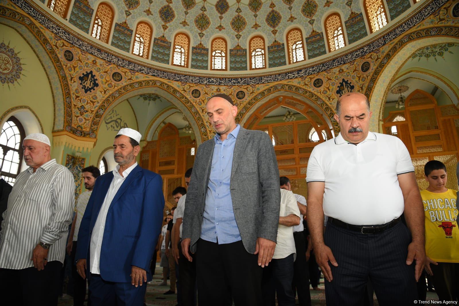Təzəpir məscidində Qurban bayramı namazı qılınıb (FOTO)