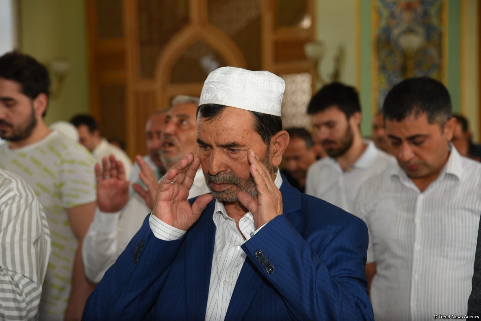 Təzəpir məscidində Qurban bayramı namazı qılınıb (FOTO)