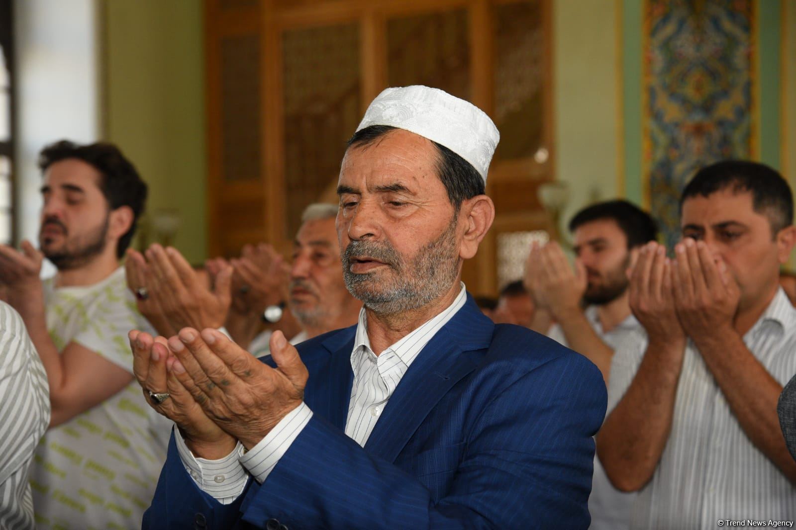 Təzəpir məscidində Qurban bayramı namazı qılınıb (FOTO)
