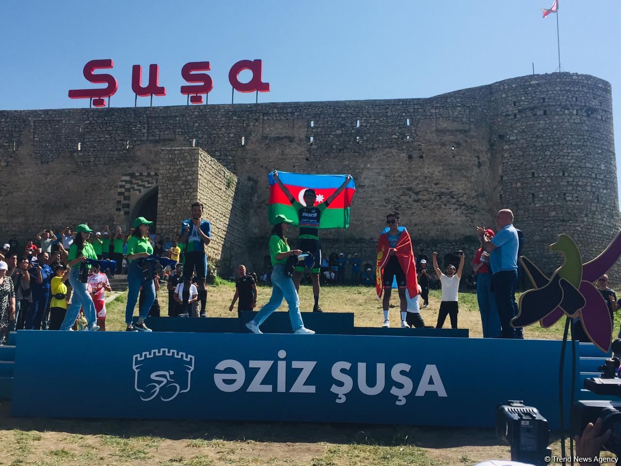 “Əziz Şuşa” beynəlxalq velosiped yarışının ikinci mərhələsinin qalib və mükafatçıları təltif ediliblər (FOTO)