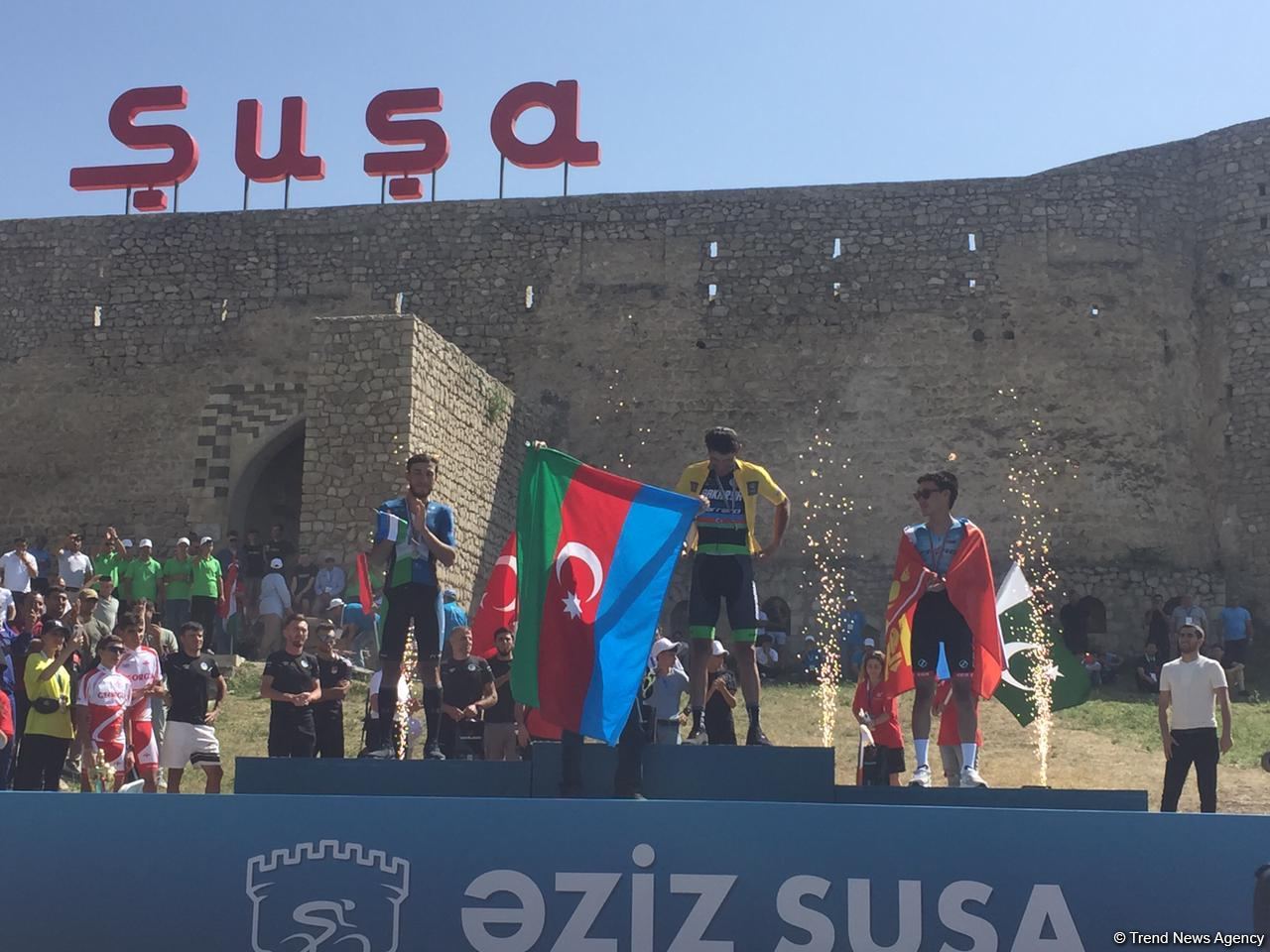 “Əziz Şuşa” beynəlxalq velosiped yarışının ikinci mərhələsinin qalib və mükafatçıları təltif ediliblər (FOTO)