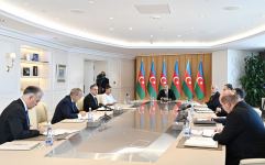 Prezident İlham Əliyevin sədrliyi ilə bu ilin altı ayının yekunlarına həsr olunan müşavirə keçirilib (YENİLƏNİB-2) (FOTO/VİDEO)