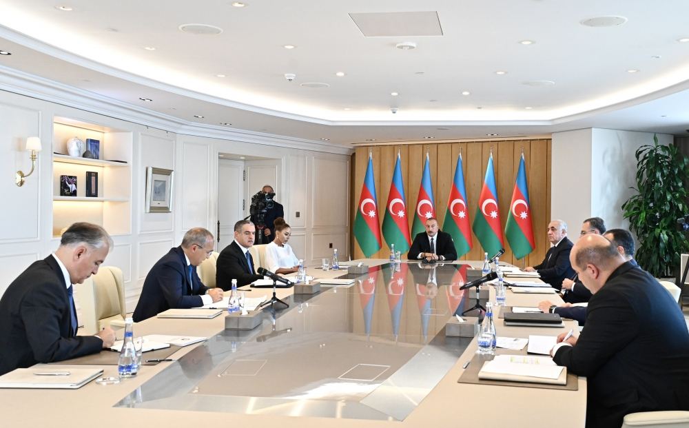 Prezident İlham Əliyev: Bu il bizim xarici siyasətimiz çox fəal olub və ölkəmizin beynəlxalq nüfuzu daha da artıb