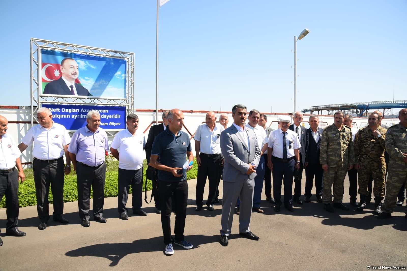 Neft Daşlarına mediatur təşkil olunub (FOTO)