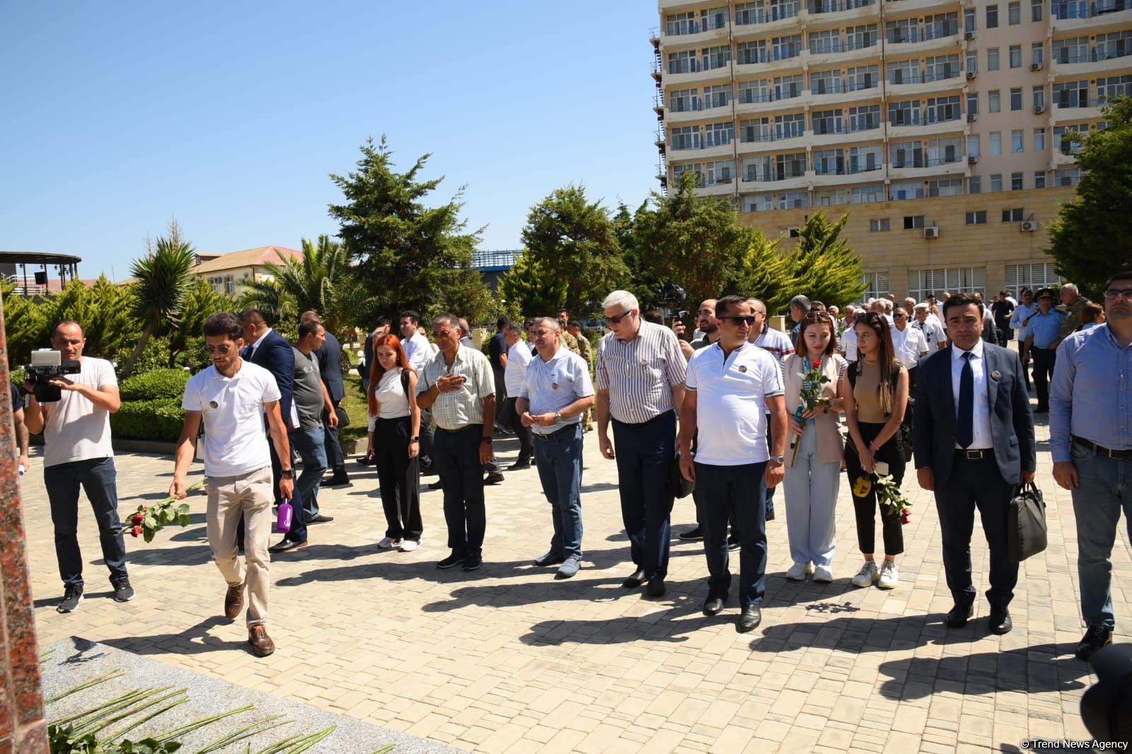 Neft Daşlarına mediatur təşkil olunub (FOTO)