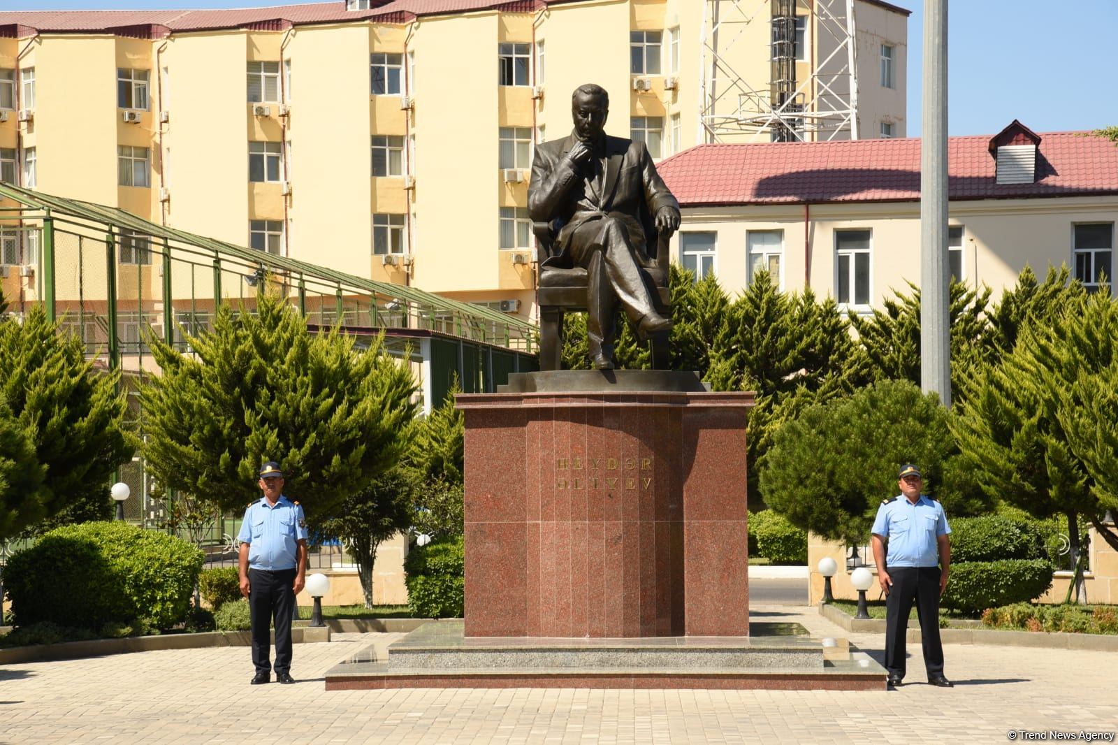 Neft Daşlarına mediatur təşkil olunub (FOTO)