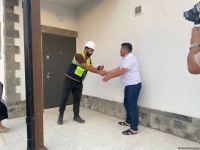 Ağalı sakinlərinə öz evlərinin açarları təqdim olunub (FOTO)