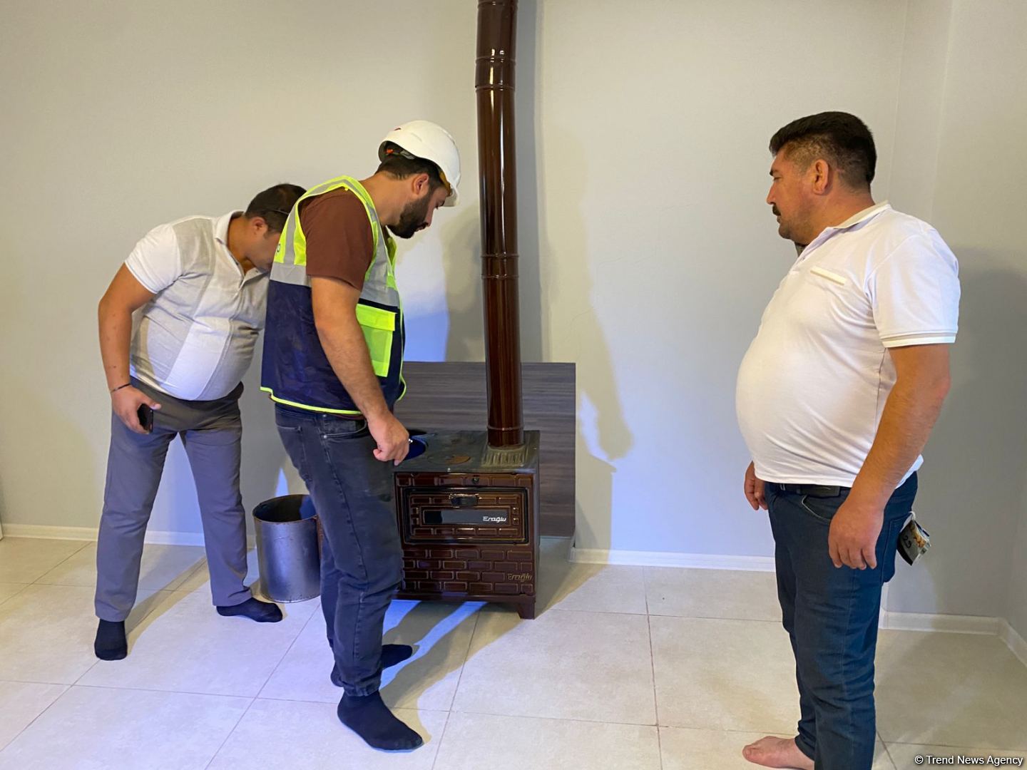 Ağalı sakinlərinə öz evlərinin açarları təqdim olunub (FOTO)