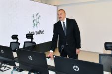 Prezident İlham Əliyev Sumqayıt Kimya Sənaye Parkında yeni müəssisələrin açılış və təməlqoyma mərasimlərində iştirak edib (FOTO/VİDEO) (YENİLƏNİB)