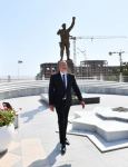 Prezident İlham Əliyev Sumqayıtda Şəhidlər xiyabanında aparılan əsaslı təmir və yenidənqurma işləri ilə tanış olub (YENİLƏNİB) (FOTO/VİDEO)