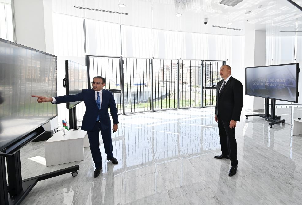 Prezident İlham Əliyev 2 saylı Sumqayıt regional “ASAN xidmət” mərkəzinin açılışında iştirak edib (YENİLƏNİB) (FOTO/VİDEO)
