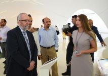 Beynəlxalq Media Forumunun iştirakçıları Heydər Əliyev Mərkəzində olublar (FOTO)