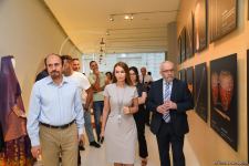 Beynəlxalq Media Forumunun iştirakçıları Heydər Əliyev Mərkəzində olublar (FOTO)