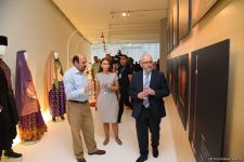 Beynəlxalq Media Forumunun iştirakçıları Heydər Əliyev Mərkəzində olublar (FOTO)