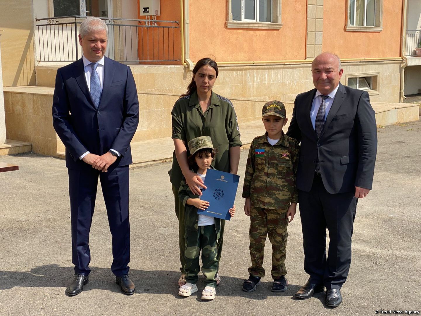 Beyləqanda şəhid ailələrinə yeni mənzillər verilib (FOTO)