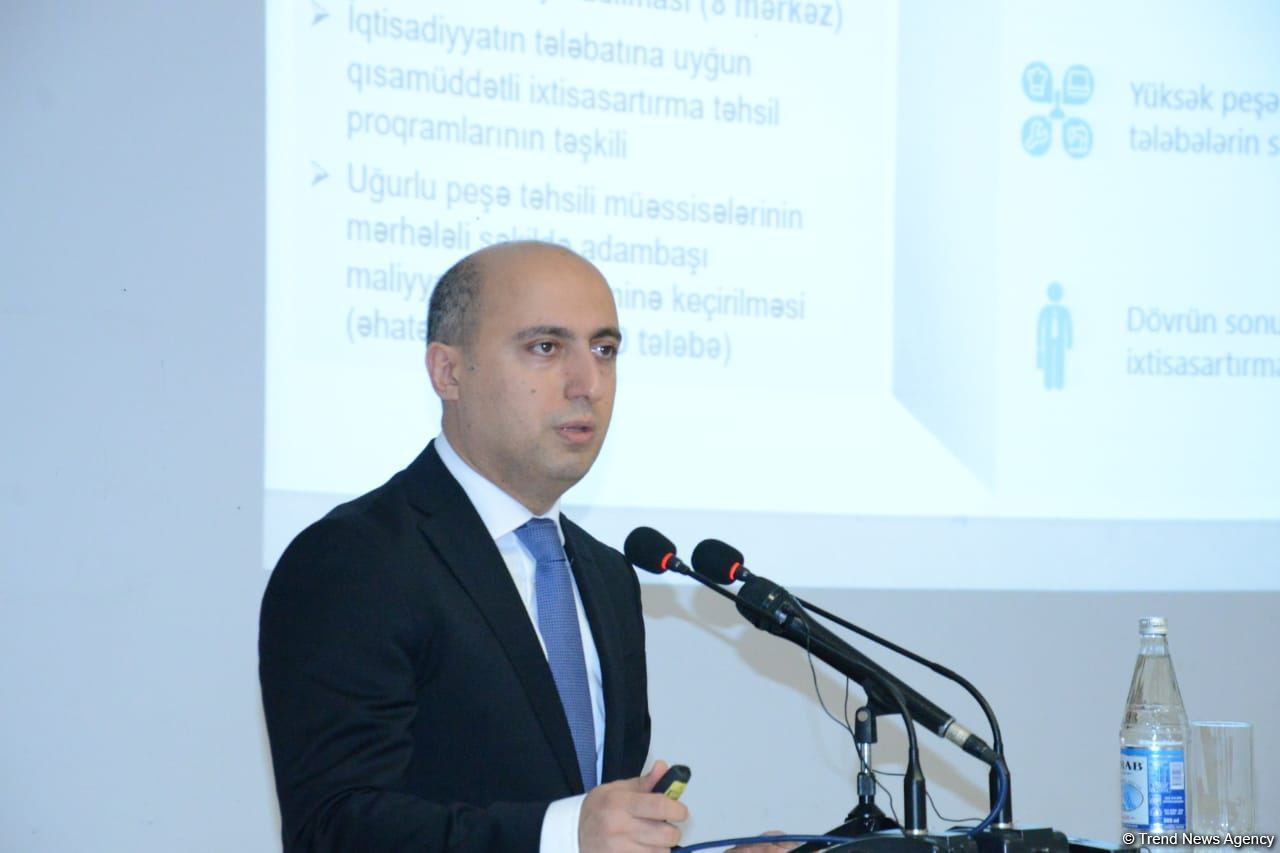 Azərbaycanda liseylərə maraq artıb - Emin Əmrullayev (FOTO)