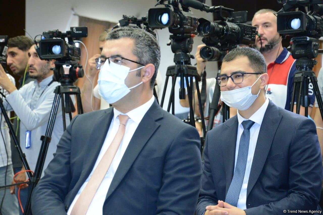 Azərbaycanda liseylərə maraq artıb - Emin Əmrullayev (FOTO)