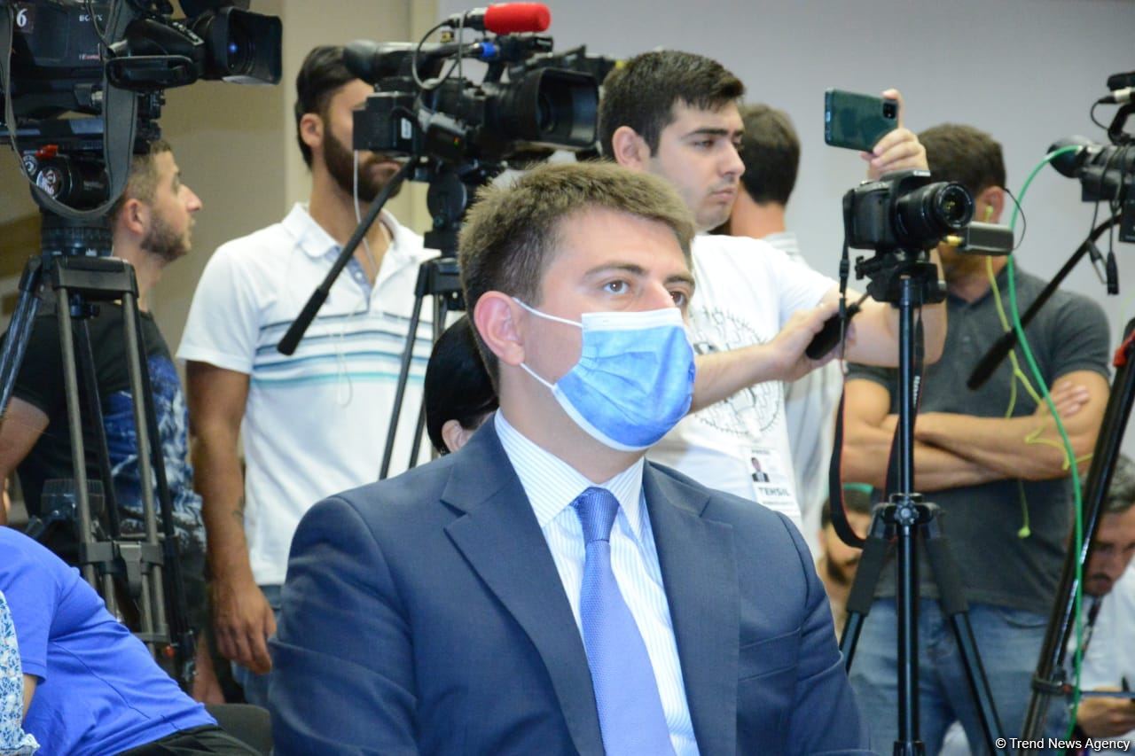 Azərbaycanda liseylərə maraq artıb - Emin Əmrullayev (FOTO)