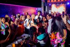 Gülben Ergen Bakıda konsertdə böyük coşqu yaratdı (FOTO/VİDEO)