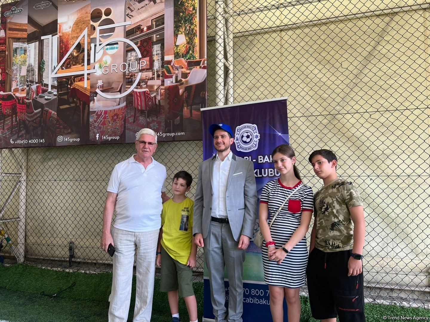 İsrail səfiri "Makkabi Bakı" uşaq futbol klubuna baş çəkib (FOTO)
