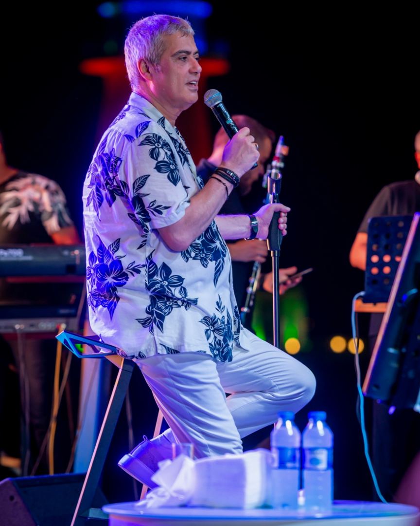Çengiz Kurtoğlu Bakıdakı "Şazeli bahçe" festivalında konsertlə çixış edib (FOTO/VİDEO)