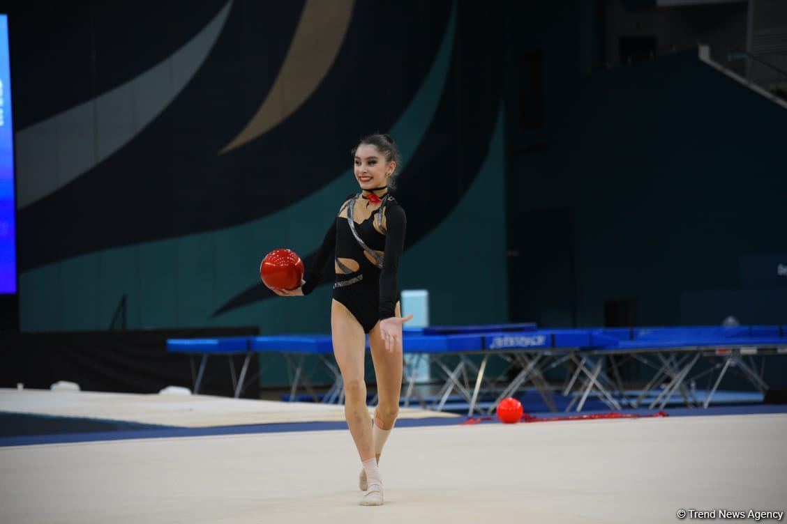 İslam Həmrəyliyi Oyunlarında iştirak edəcək azərbaycanlı gimnastların yoxlama məşqi keçirilib (FOTO)