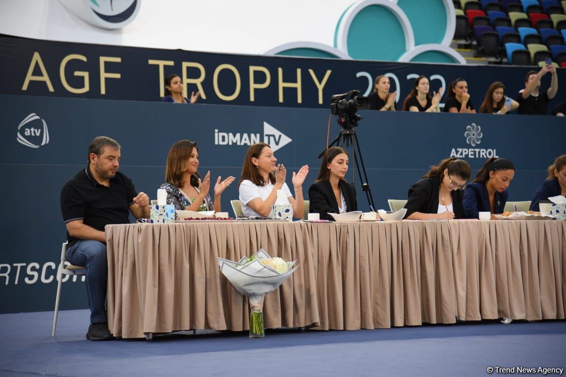 İslam Həmrəyliyi Oyunlarında iştirak edəcək azərbaycanlı gimnastların yoxlama məşqi keçirilib (FOTO)