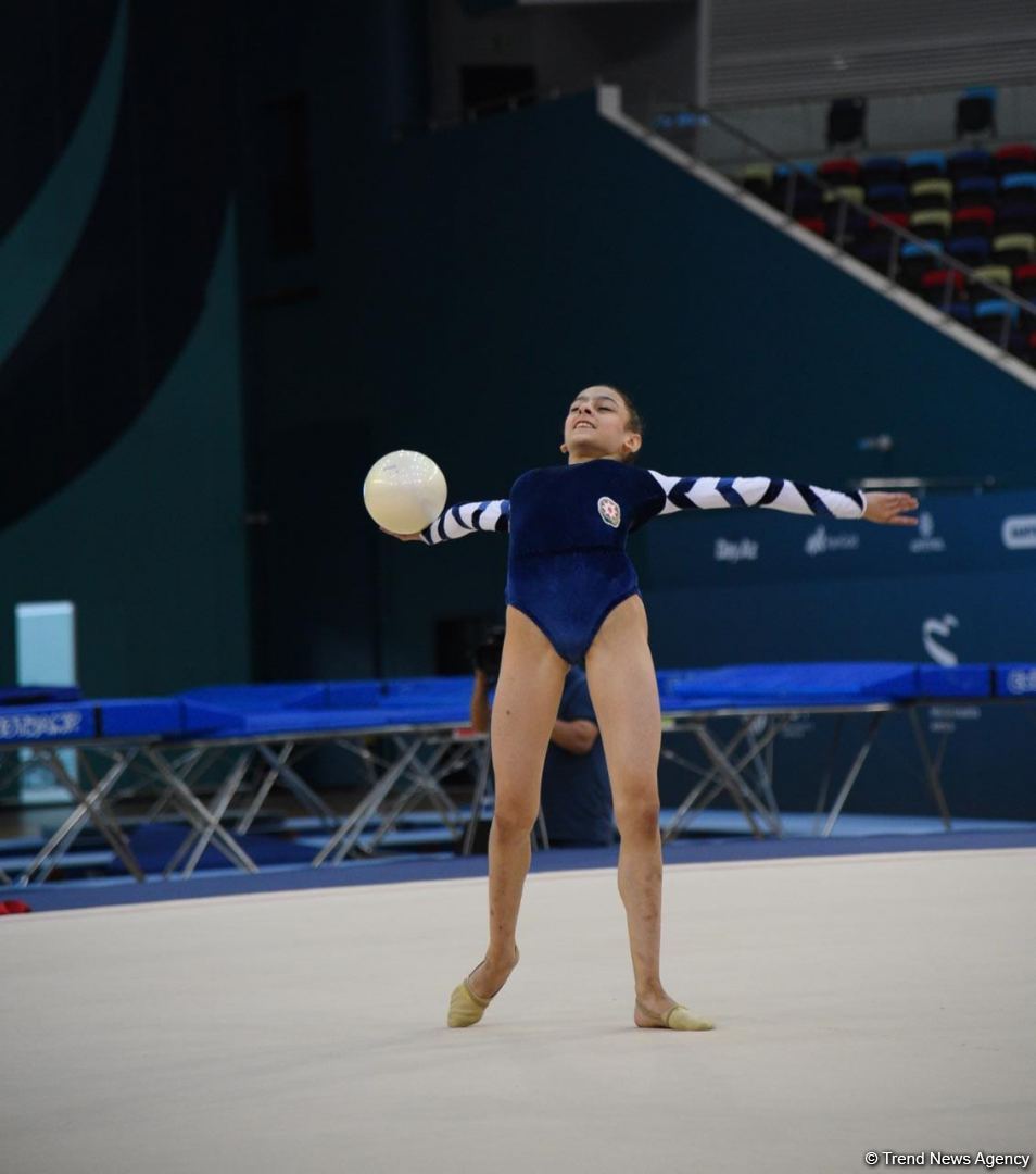 İslam Həmrəyliyi Oyunlarında iştirak edəcək azərbaycanlı gimnastların yoxlama məşqi keçirilib (FOTO)