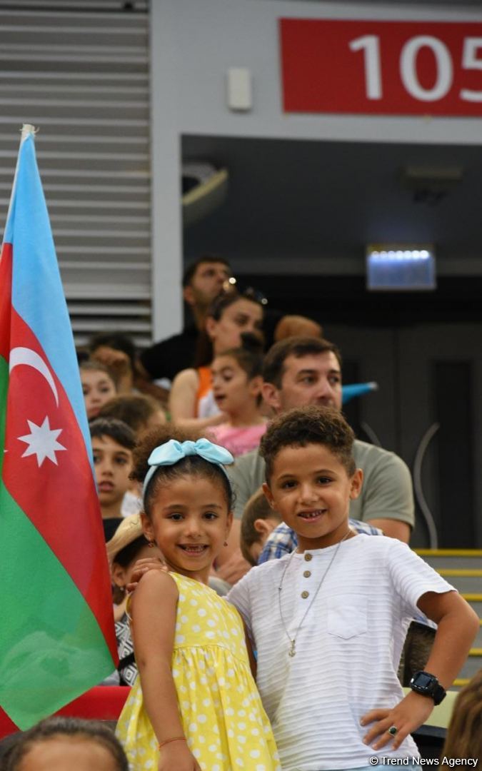 İslam Həmrəyliyi Oyunlarında iştirak edəcək azərbaycanlı gimnastların yoxlama məşqi keçirilib (FOTO)