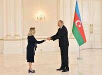 Prezident İlham Əliyev Panamanın Azərbaycanda yeni təyin olunmuş səfirinin etimadnaməsini qəbul edib (FOTO/VİDEO) (YENİLƏNİB)