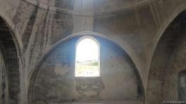 Bakıda XIX əsrə aid hamam məhv olmaq üzrədir (FOTO)