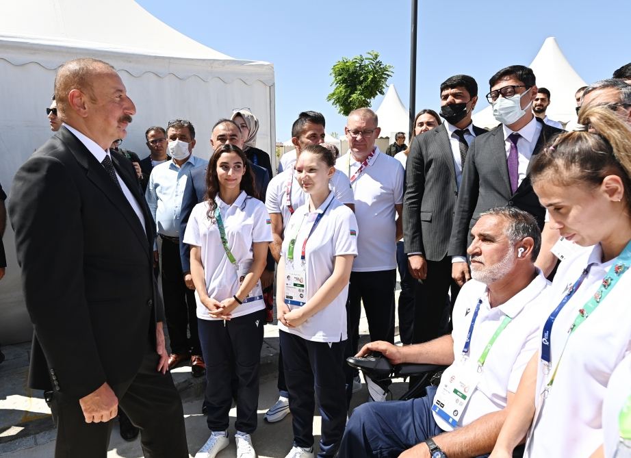 Prezident İlham Əliyev və Birinci xanım Mehriban Əliyeva Konyada V İslam Həmrəyliyi Oyunlarında ölkəmizi təmsil edən idmançılarla görüşüblər (FOTO/VİDEO) (YENİLƏNİB)