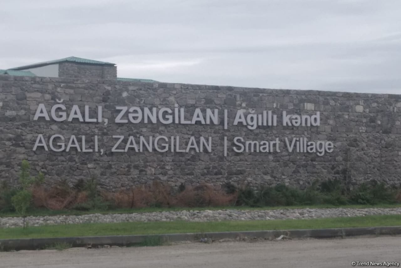 Səyyar ASAN xidmət Zəngilanda vətəndaşlara xidmət göstərir (FOTO)