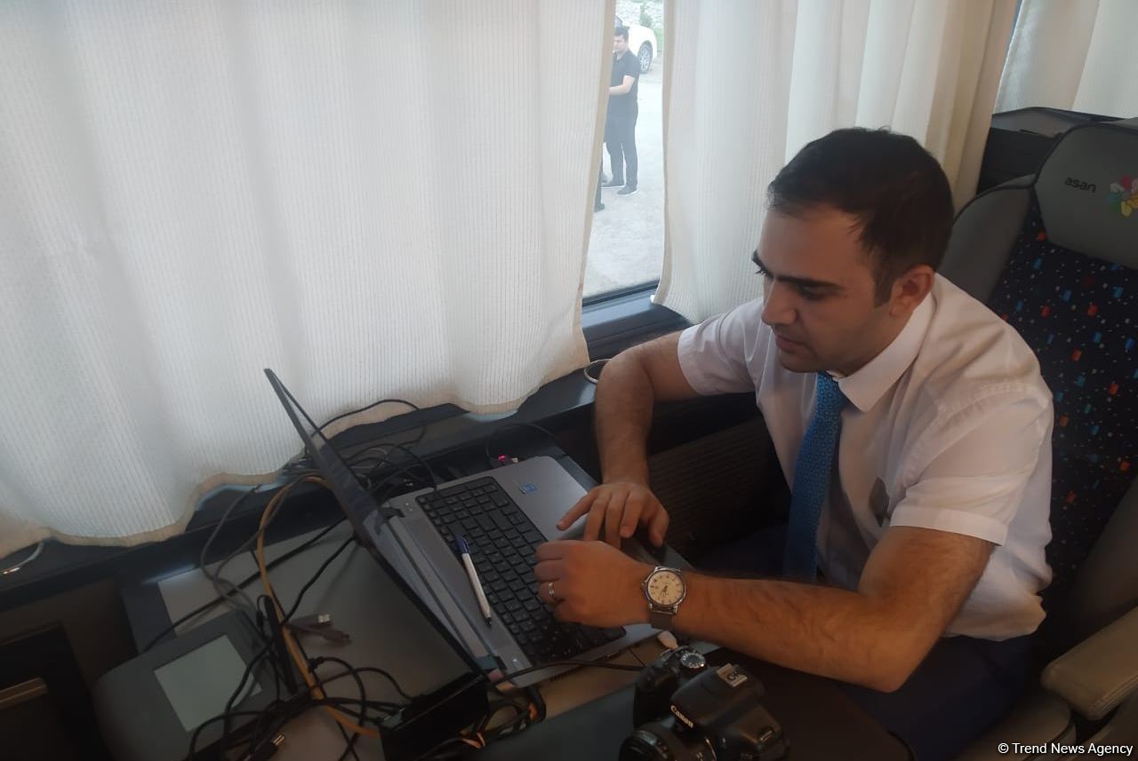 Səyyar ASAN xidmət Zəngilanda vətəndaşlara xidmət göstərir (FOTO)