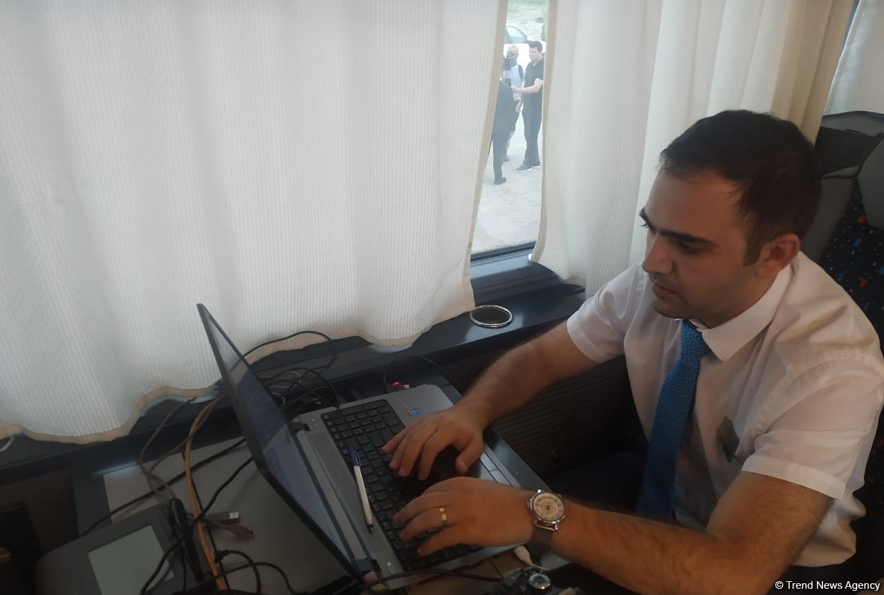 Səyyar ASAN xidmət Zəngilanda vətəndaşlara xidmət göstərir (FOTO)