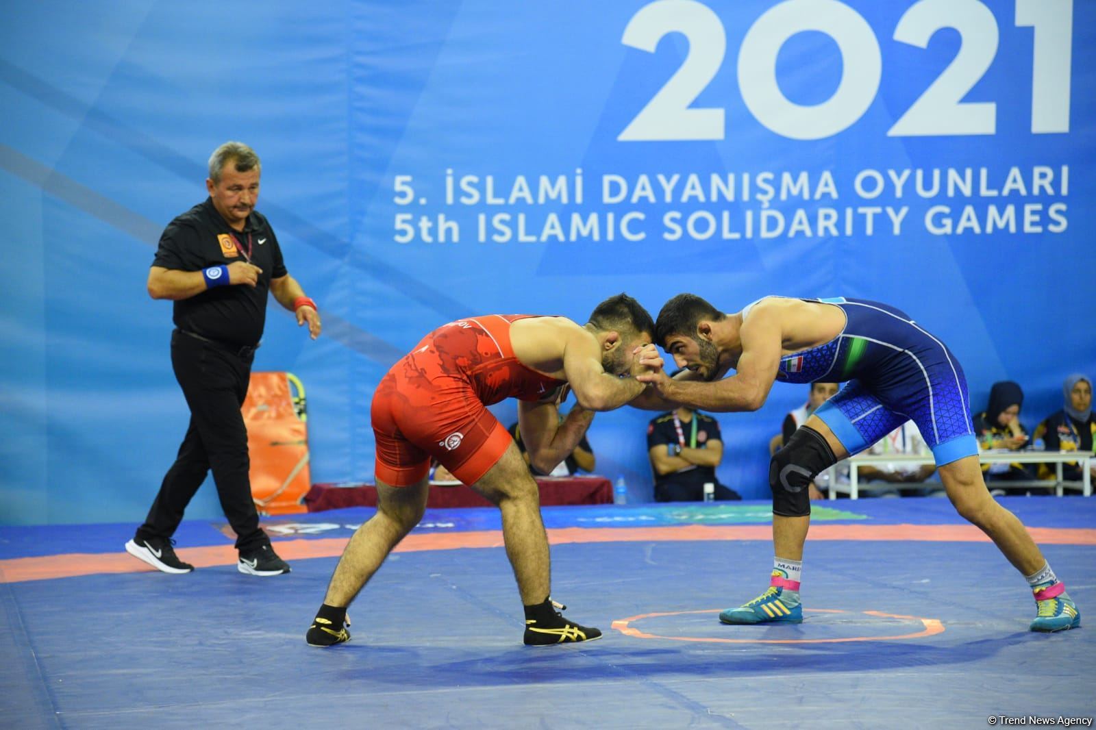 Azərbaycanın daha bir sərbəst güləşçisi İslamiadanın qalibi oldu (FOTO)