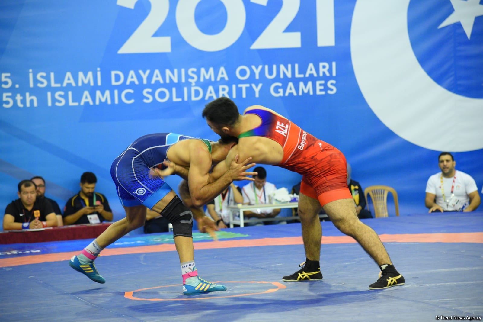 Azərbaycanın daha bir sərbəst güləşçisi İslamiadanın qalibi oldu (FOTO)