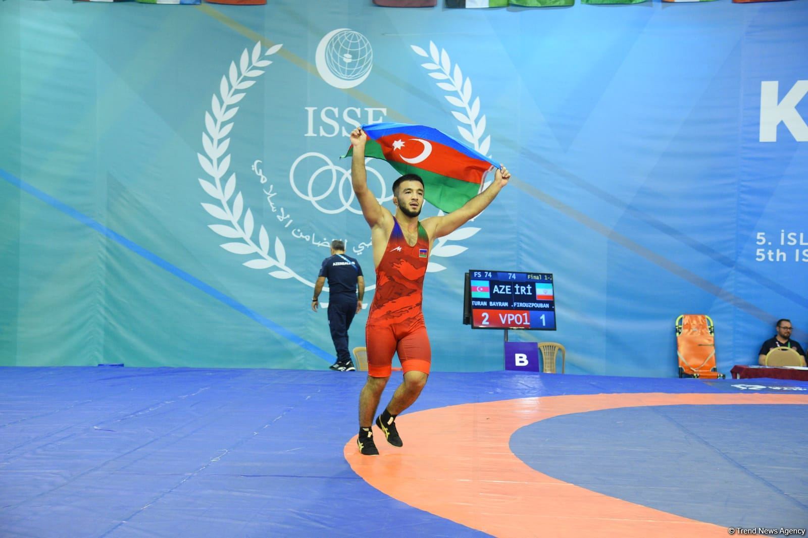 Azərbaycanın daha bir sərbəst güləşçisi İslamiadanın qalibi oldu (FOTO)
