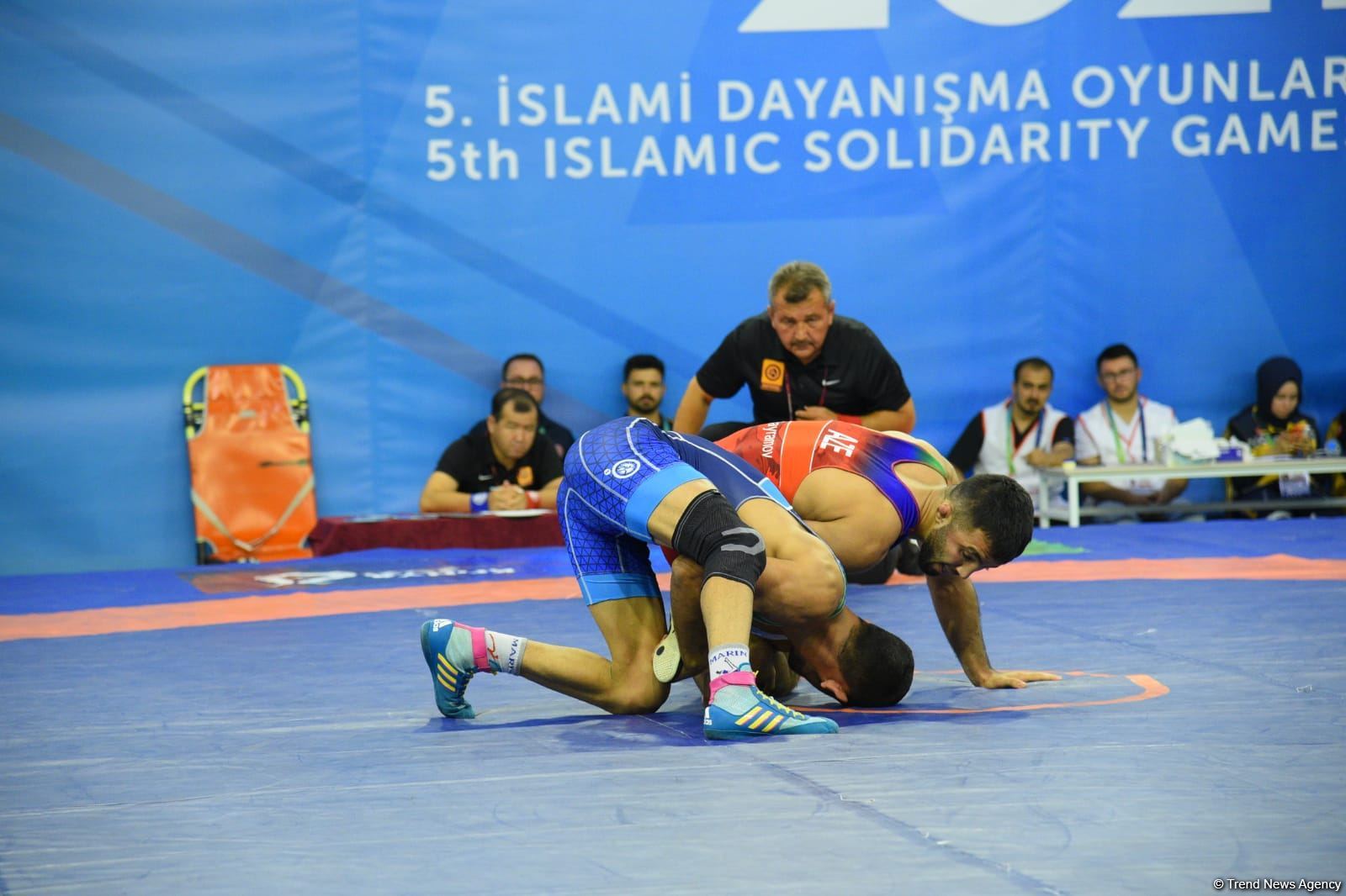 Azərbaycanın daha bir sərbəst güləşçisi İslamiadanın qalibi oldu (FOTO)