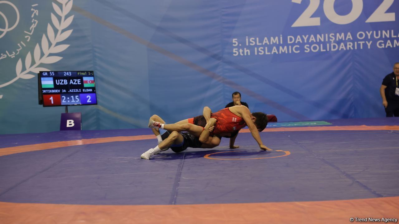 Güləşçimiz Eldəniz Əzizov İslamiadada qızıl medal qazanıb (FOTO)