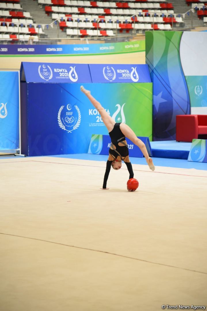 Azərbaycan gimnastları İslam Həmrəyliyi Oyunlarında (FOTO)