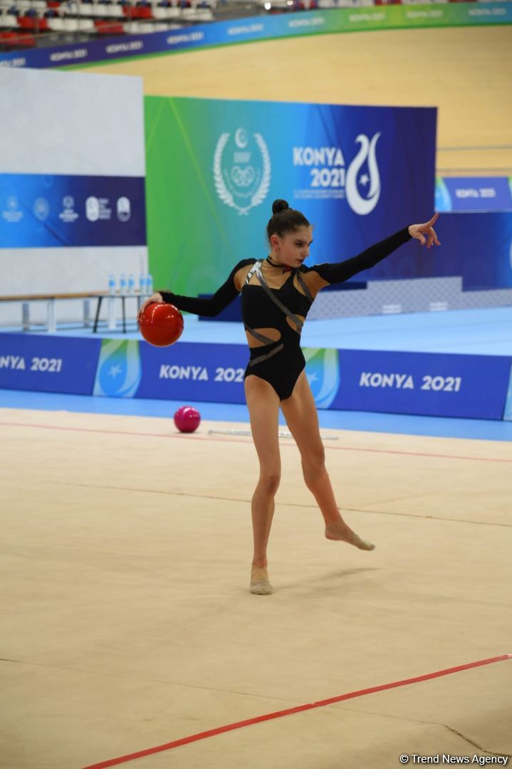 Azərbaycan gimnastları İslam Həmrəyliyi Oyunlarında (FOTO)