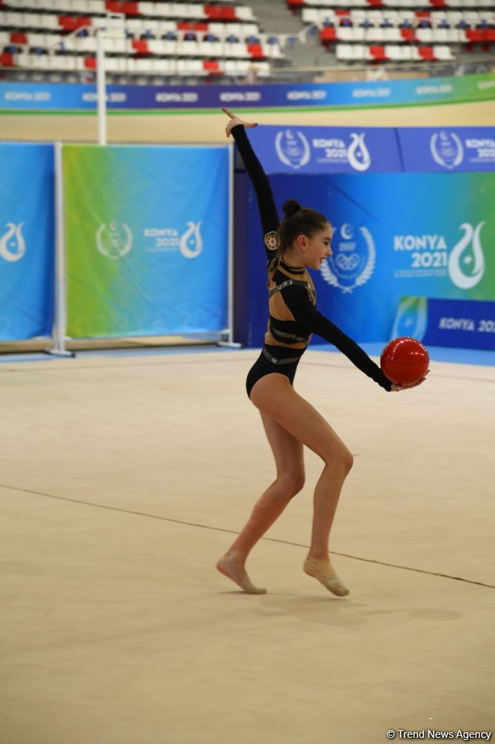 Azərbaycan gimnastları İslam Həmrəyliyi Oyunlarında (FOTO)