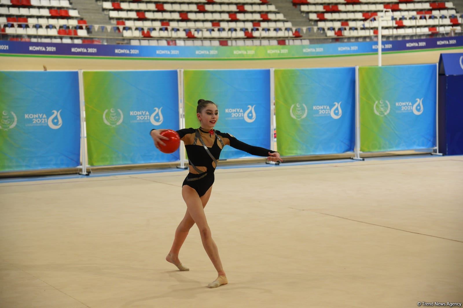 Azərbaycan gimnastları İslam Həmrəyliyi Oyunlarında (FOTO)