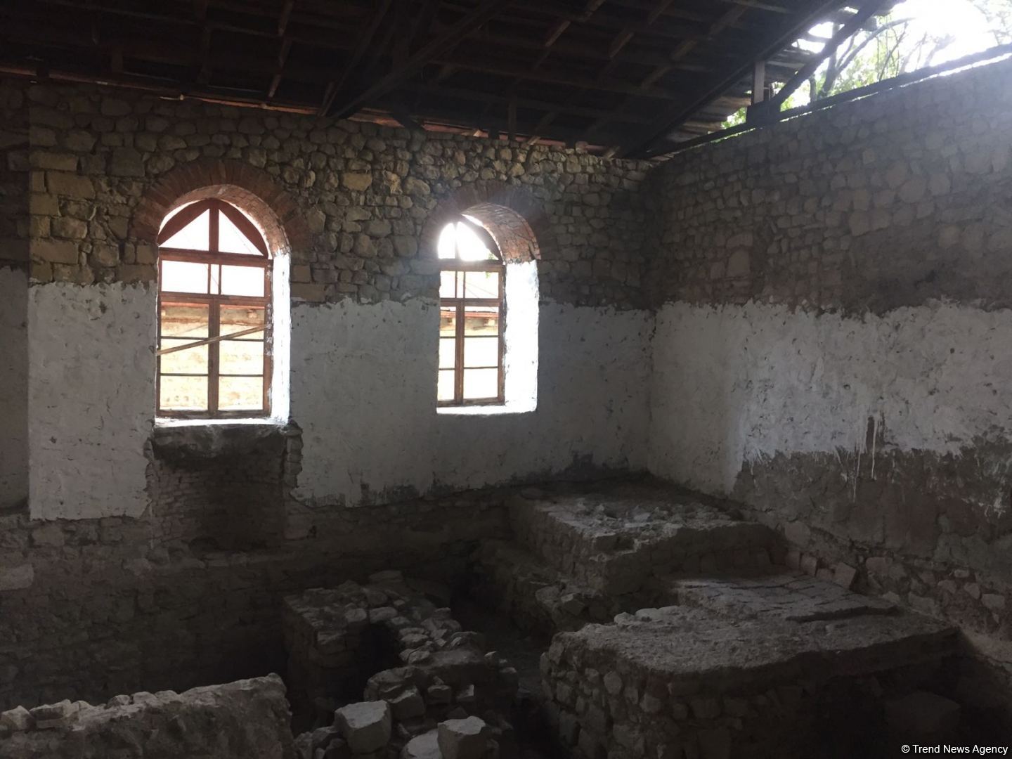 Basqalın tarixi məscidi bərpa olunacaq (FOTO)