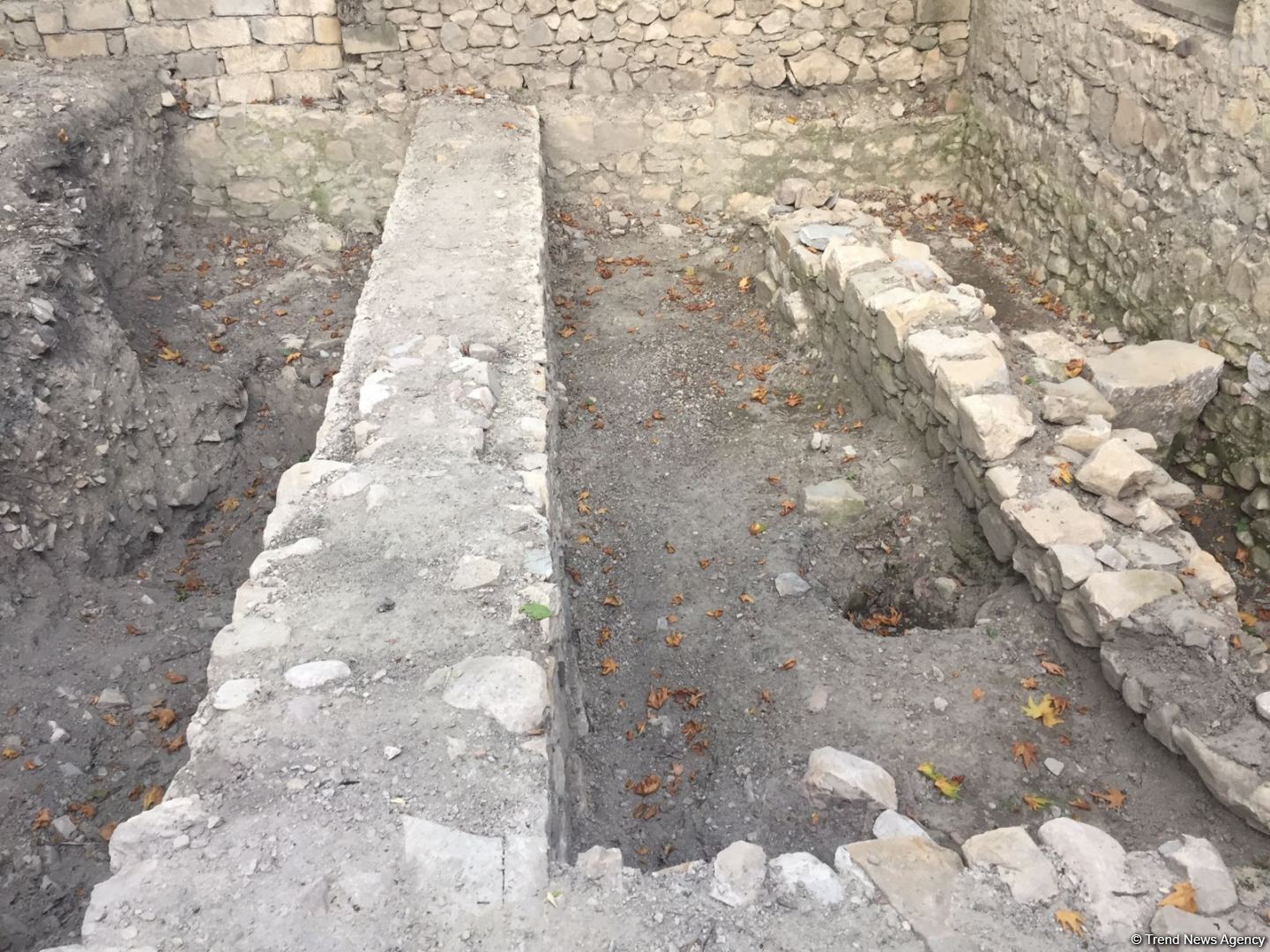 Basqalın tarixi məscidi bərpa olunacaq (FOTO)