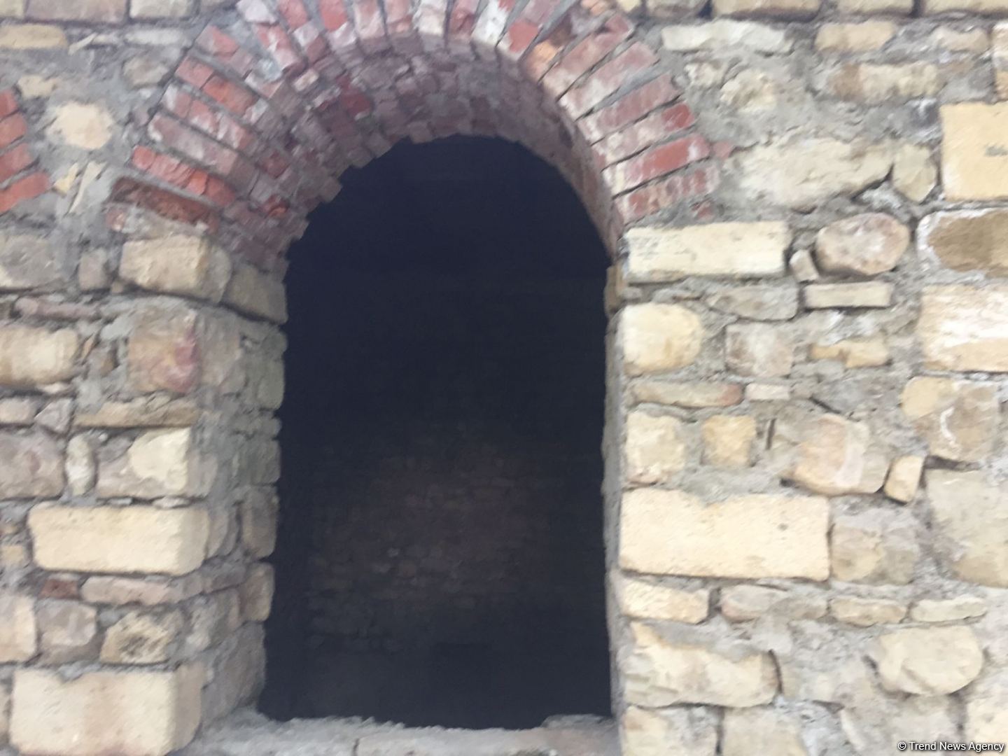 Basqalın tarixi məscidi bərpa olunacaq (FOTO)