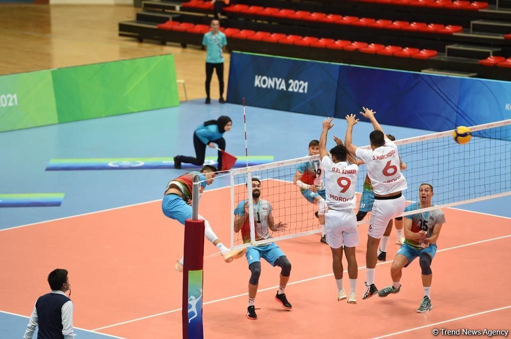 Kişi voleybolçulardan ibarət Azərbaycan yığması İslamiadada Mərakeş yığmasına qalib gəlib (FOTO)